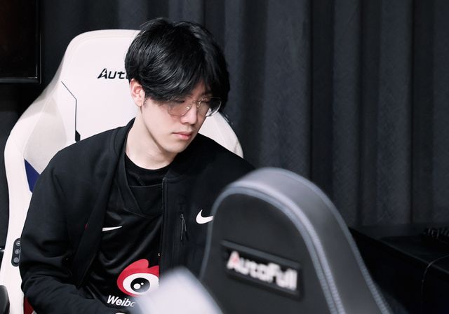 万美金意味 万美金意味