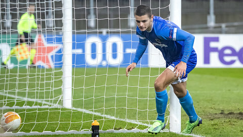 现状感到担 现状感到担