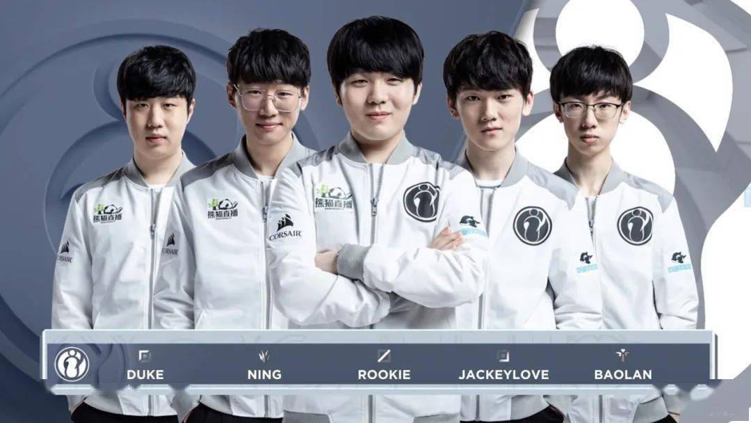 场比赛中更 场比赛中更